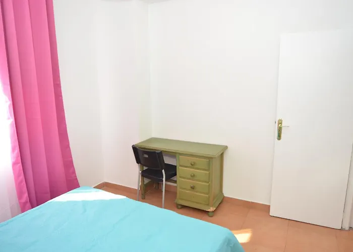 Big Room In Heart Dowtown