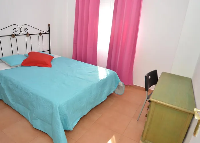 Big room in heart dowtown